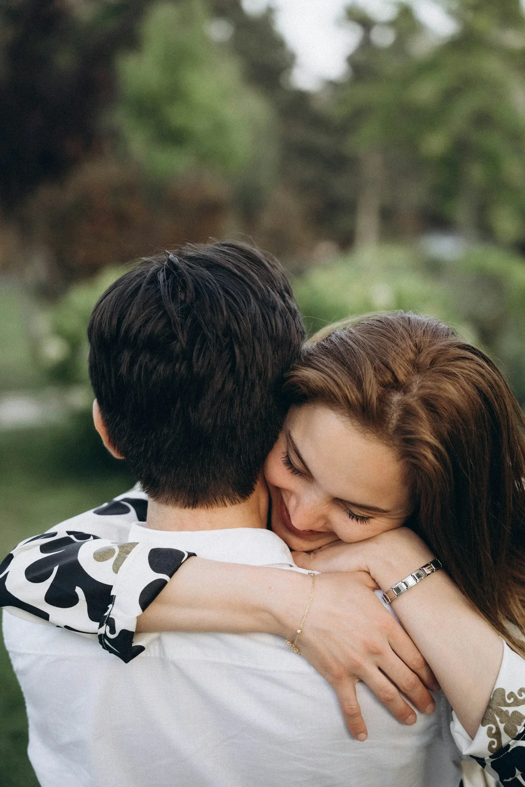 Couples therapy session at Life Threads Therapy in West LA